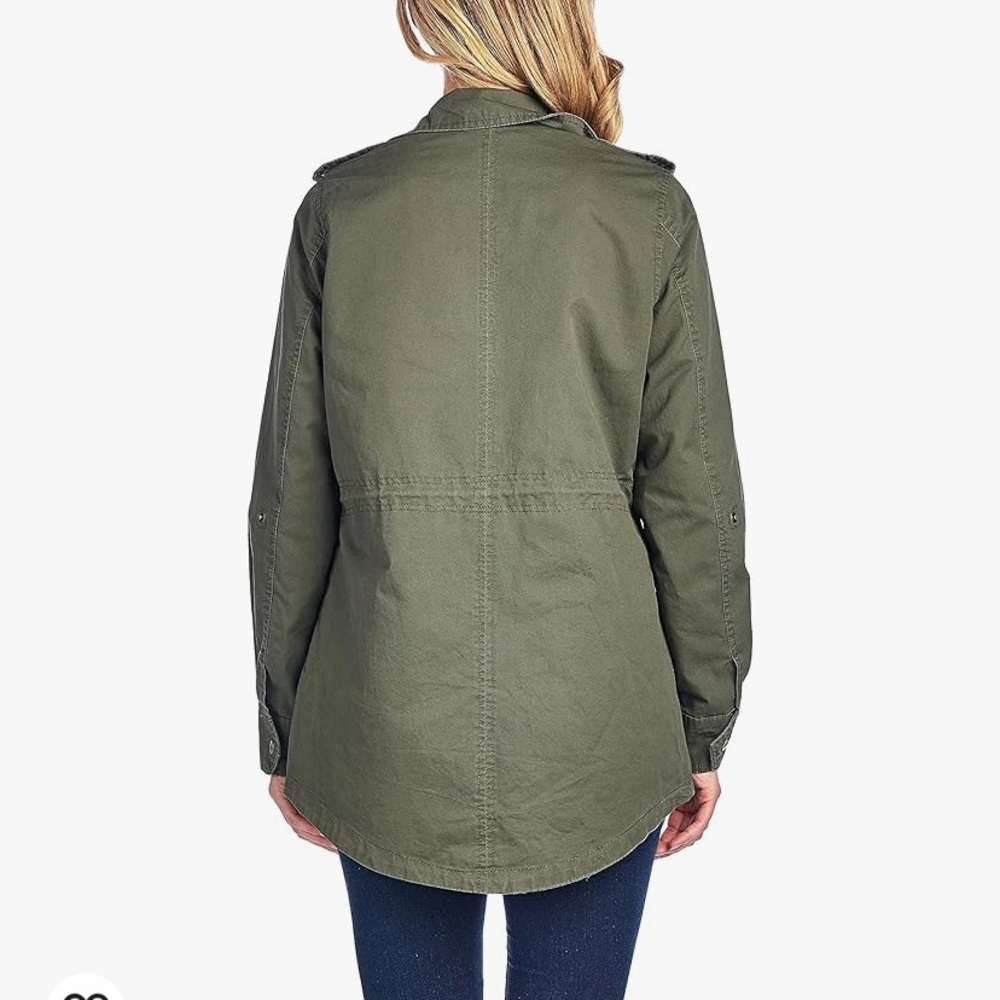 Lightweight jacket - Picture 2 of 5